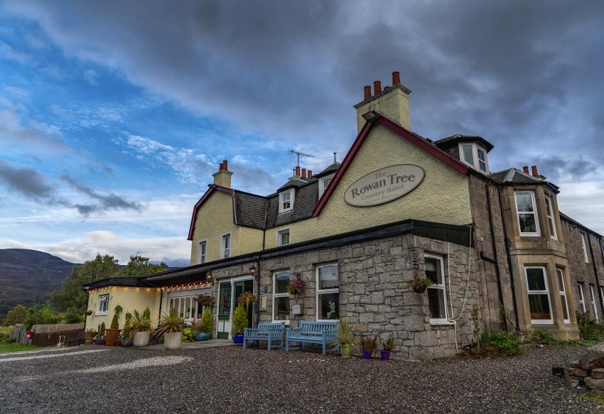 https://www.rowantreehotel.com/aviemore-hotel-pictures