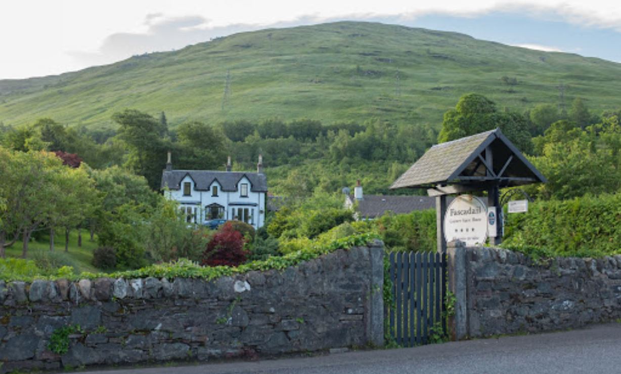 Fascadail House Bed & Breakfast