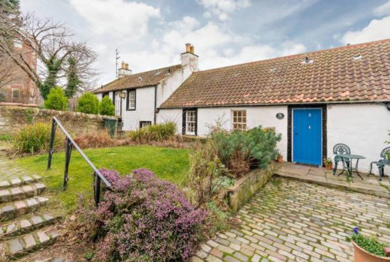 Silver Lining - Cottage by the sea