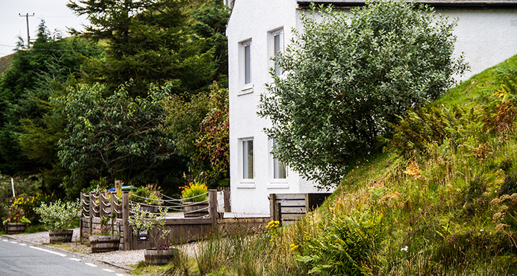Storr Apartments