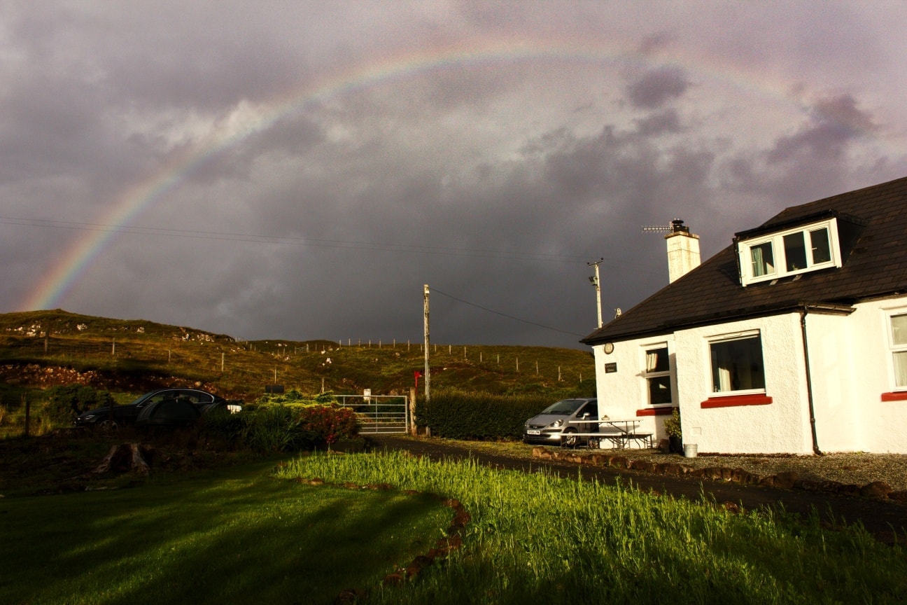 The Red Red Robin Cottage