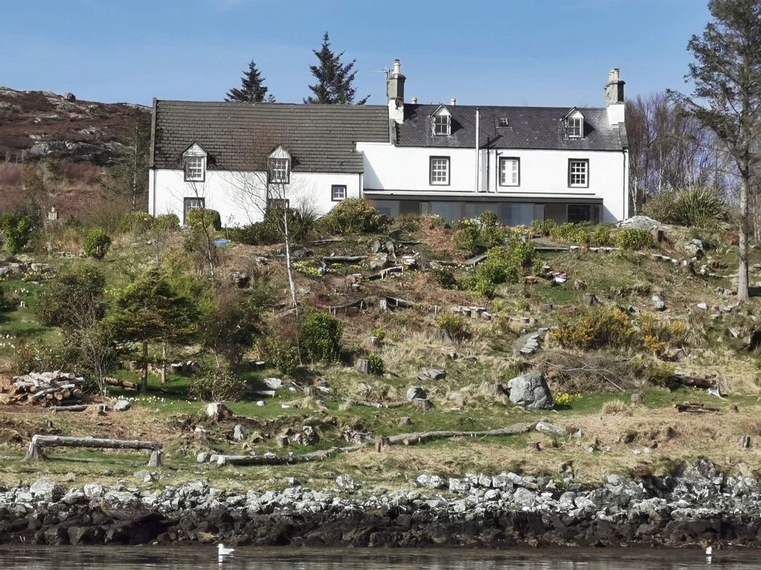 Eddrachilles Hotel