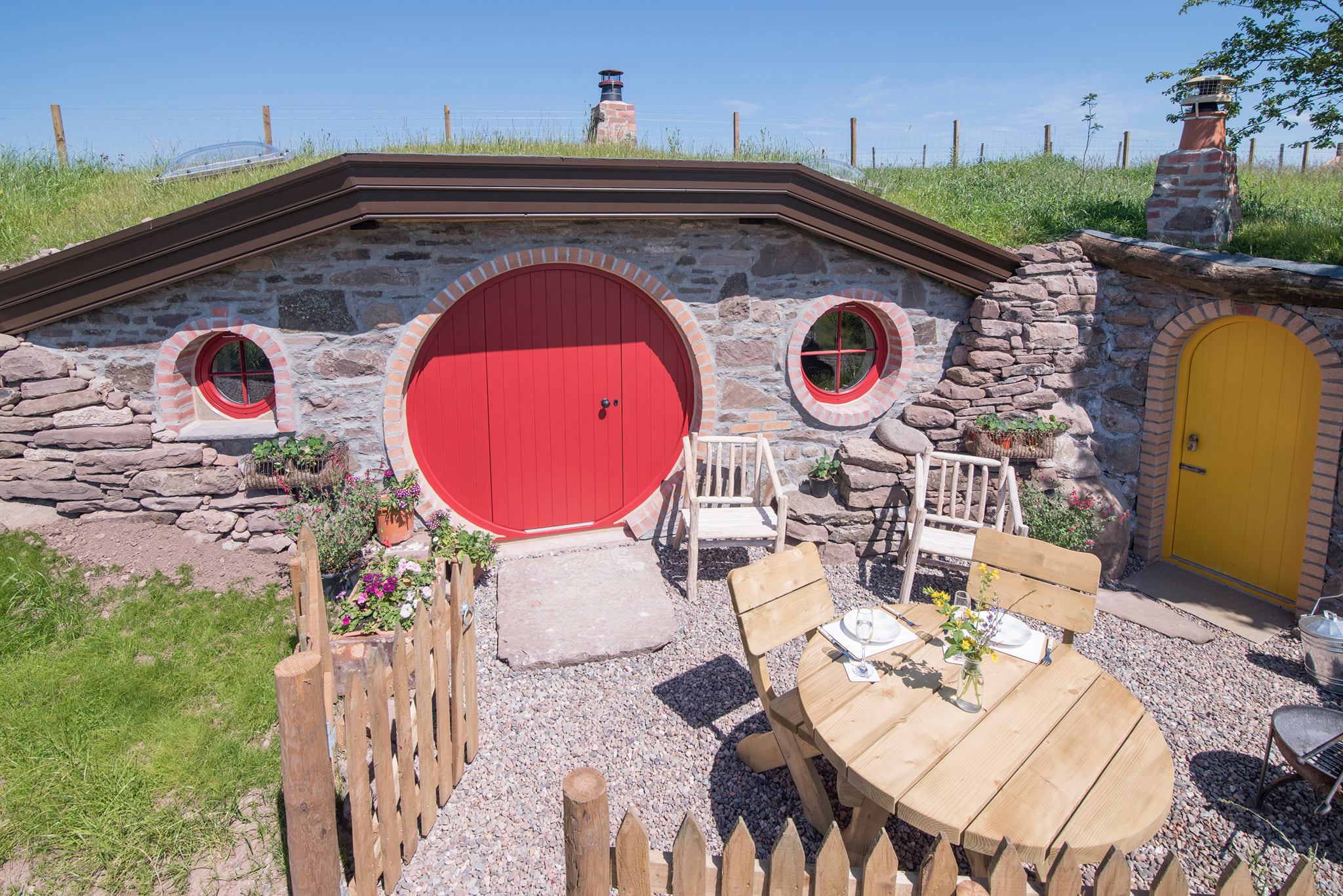 Craighead Howfs: Glamping in Style