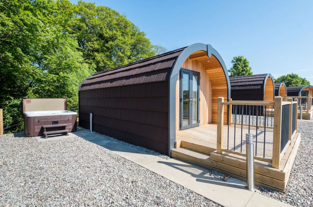 Weedingshall Lodges