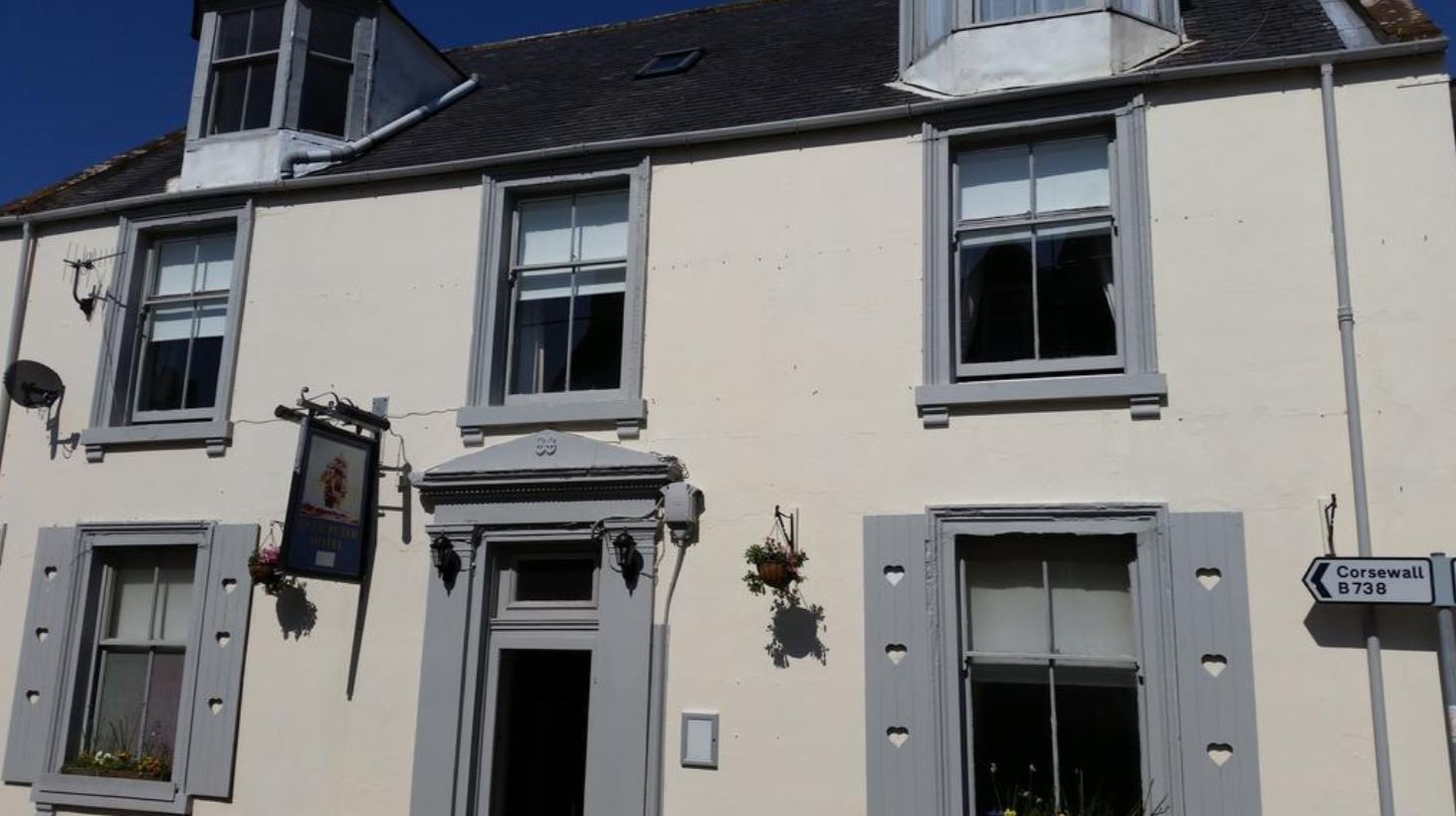 Blue Peter Hotel