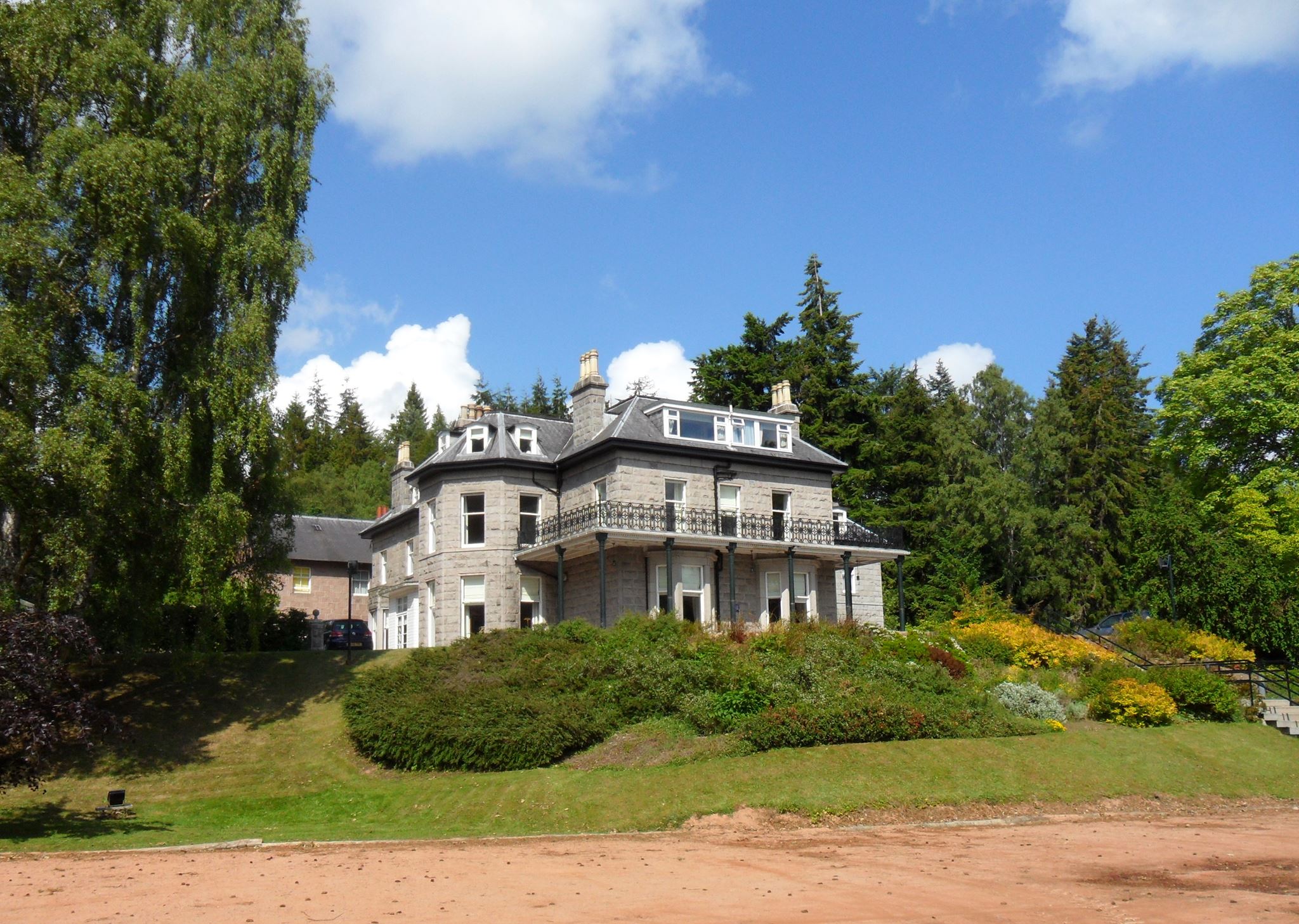 Tor-Na-Coille Hotel